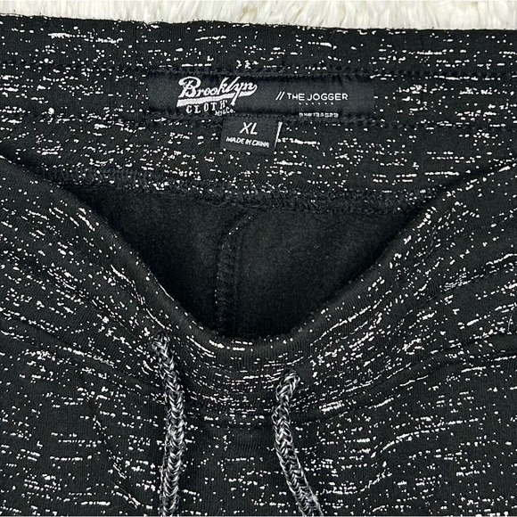 Brooklyn cloth - casual lounging joggers - XL - black with white specs heavy - Picture 2 of 5